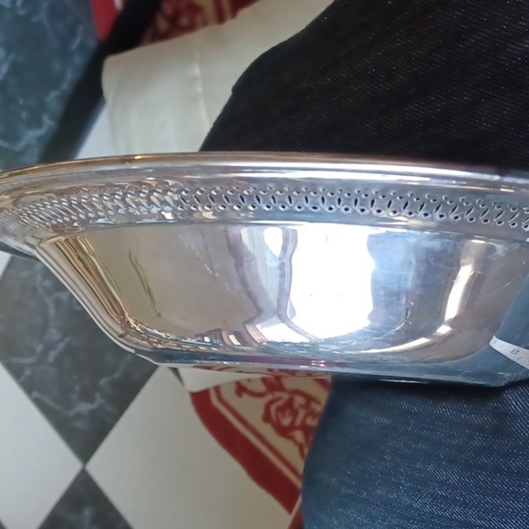 FB Rogers Silver Co Large Bowl, 10.25" - Picture 6 of 6